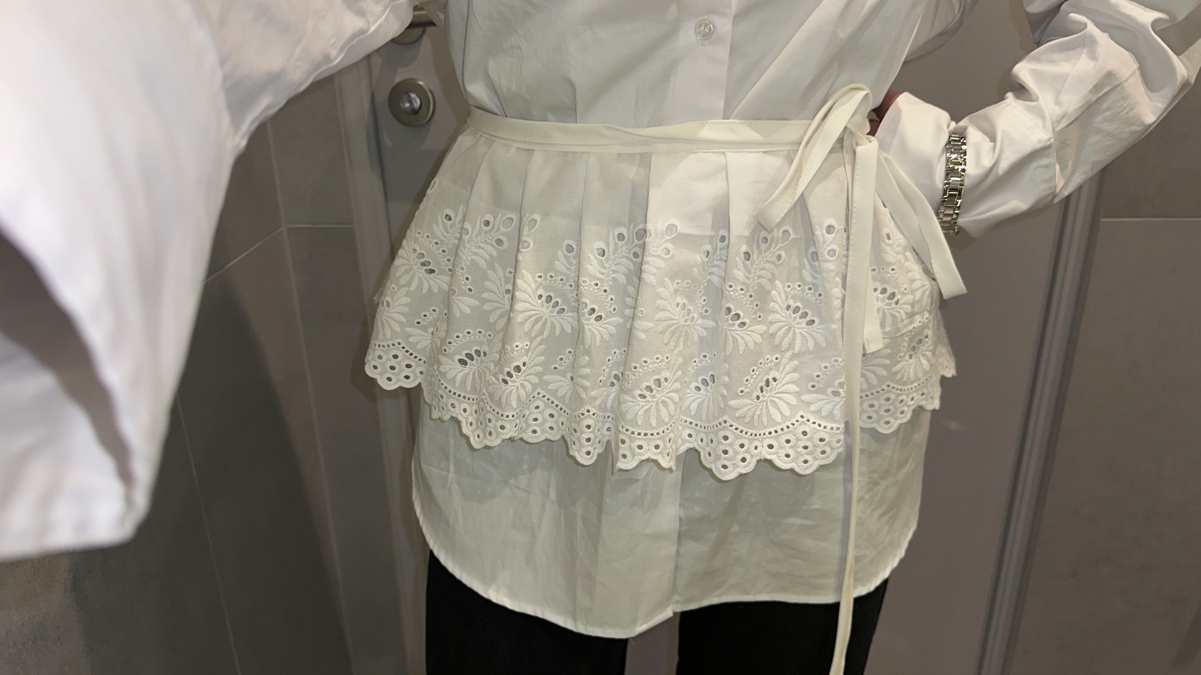 Basque Isabela - Image 2